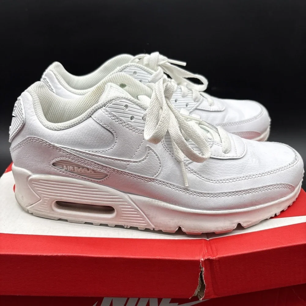 Nike Air Max 90 LTR GS Kid's Sneakers Size 6.5Y Low White Good Used W/Box